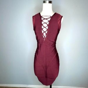 Bebe bondage body con deep plunge neck dress